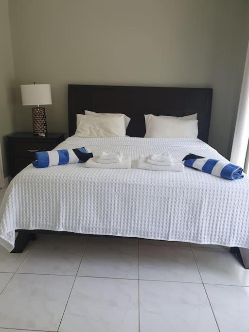 Vila Townhouse By The Bay, Little Bay Country Club ,Negril Orange Bay Exteriér fotografie