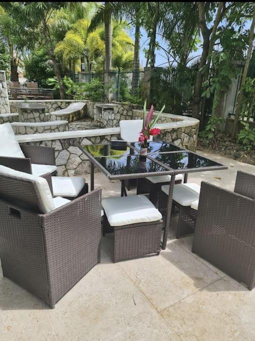 Vila Townhouse By The Bay, Little Bay Country Club ,Negril Orange Bay Exteriér fotografie